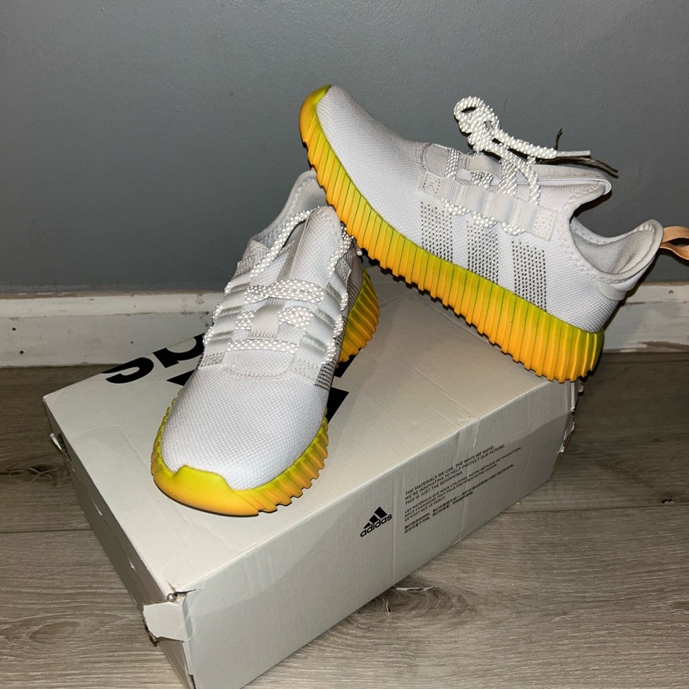 Adidas Kids White and Yellow Sneakers